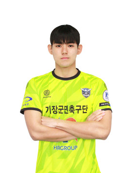 김민근